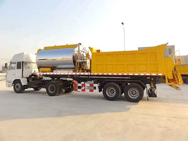 JC814瀝青碎石同步封層車